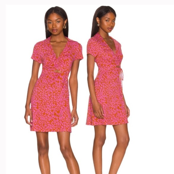 NWOT Free People Marseilles Short Sleeve Front Cut Out Mini Dress Medium - Picture 1 of 10